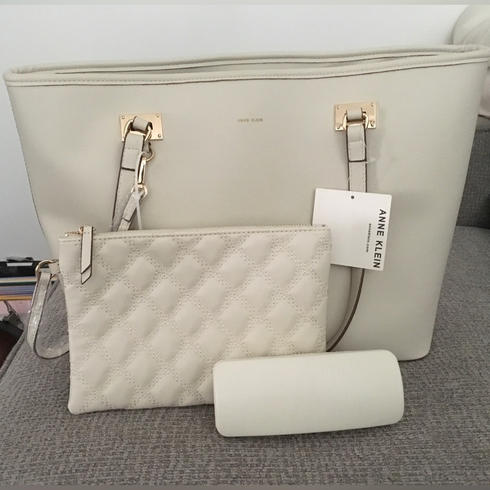 Anne Klein White Work Tote with Wristlet and Sunglass Case NWT